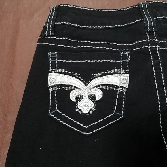 denim capri - Picture 3 of 4